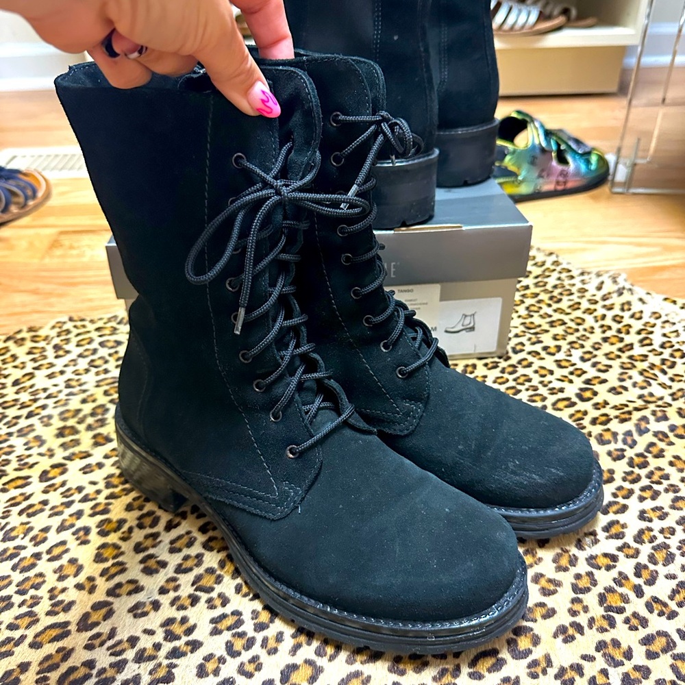 La Canadienne Carolina black waterproof suede lace up boots 8.5 8 1/2 $550